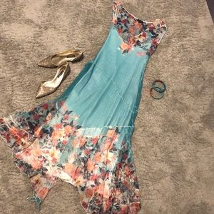 Floral dress sheer with attached slip Size L